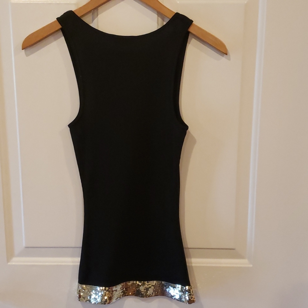 Express Tank Top - Picture 4 of 4